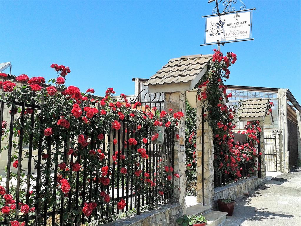 B&B Villa Paradiso Santeramo in Colle Exterior foto